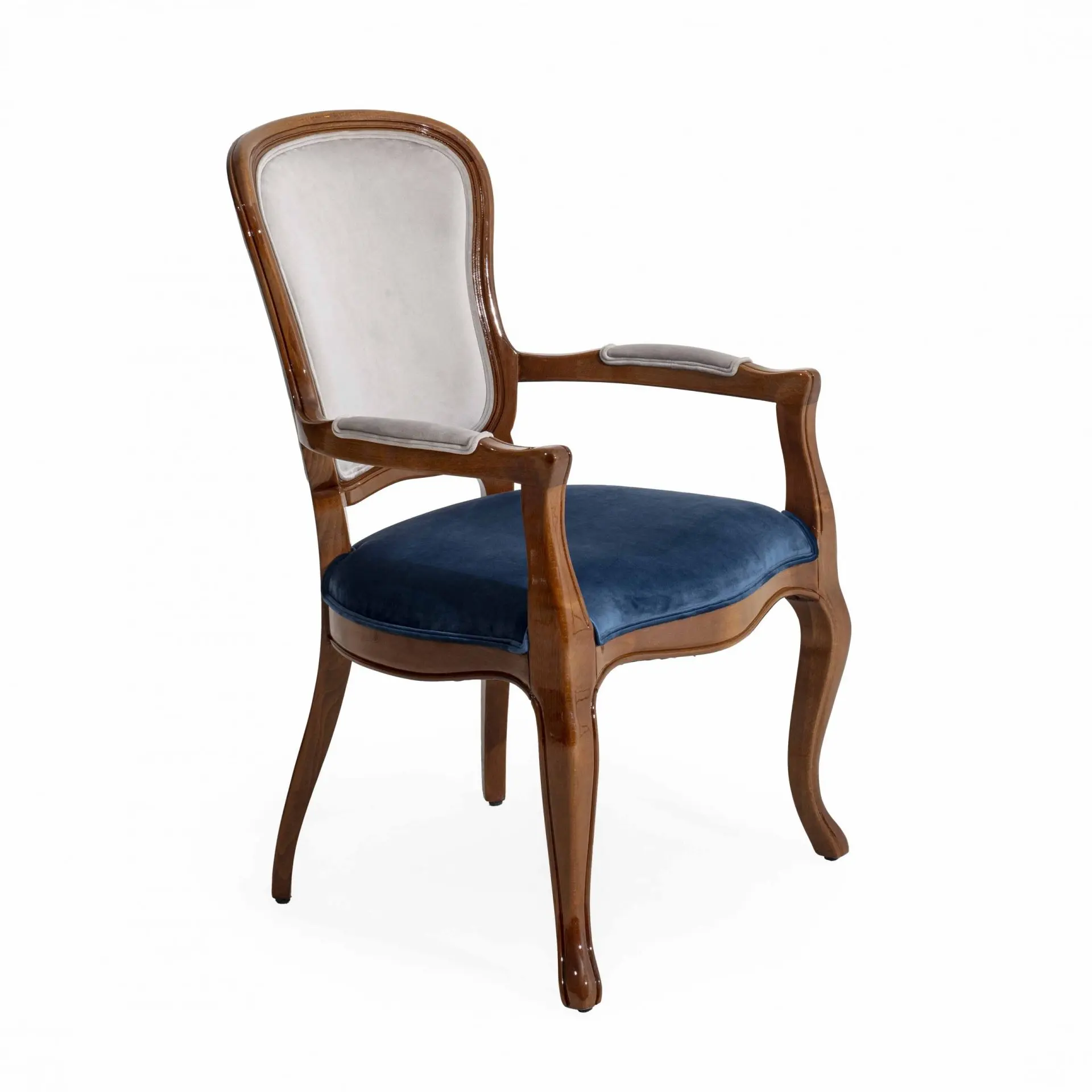 PRATO PLUS - Leta Contract